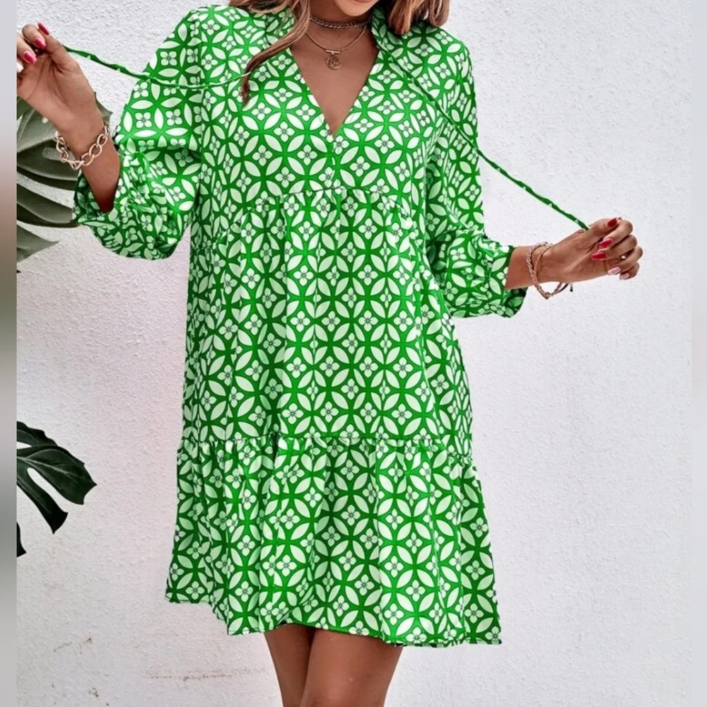 New Preppy Floral Smock Babydoll Ruffle Dress Green White - Picture 1 of 8